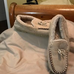 Shoes - House shoes Shoes - House shoes
